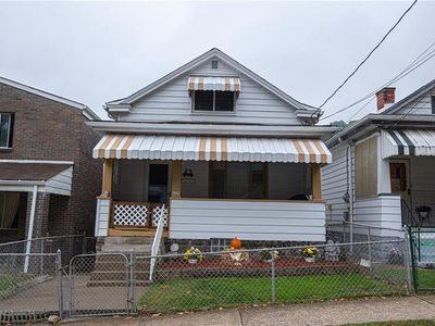1317 Woodward Ave, Mc Kees Rocks, PA, 15136