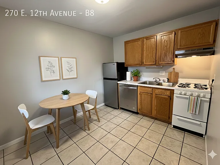 270 E 12th Ave #B8 — Photo 8