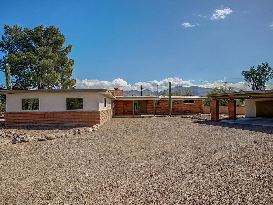 1st image of 5500 N Bonita Pl