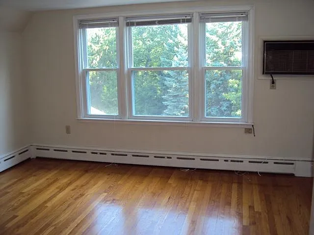 32 Forbus St #G — Photo 1