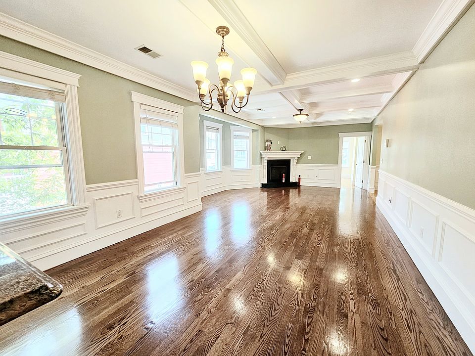 1st image of 127 Nonantum St #3
