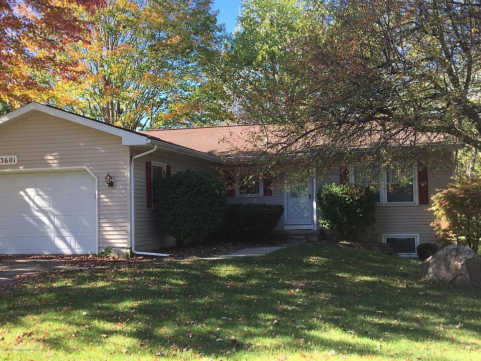 2nd image of 3601 Inverary Dr
