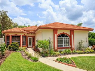 1121 Shoreline Ln, Winter Haven, FL 33884