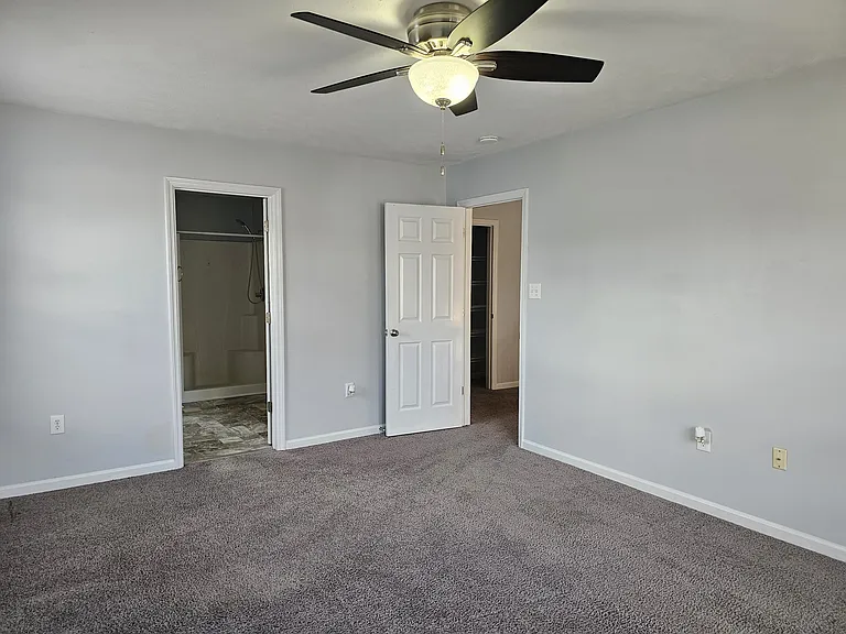 8535 English Saddle Dr — Photo 22