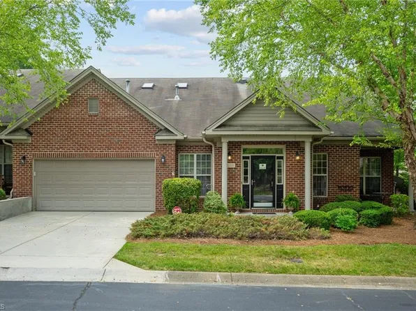 3015 Renaissance Pkwy, Jamestown, NC 27282