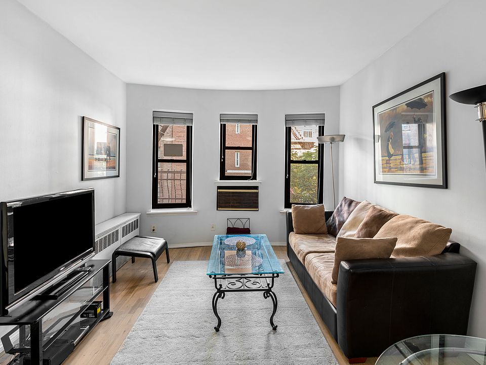 1st image of 160 E 91st St APT 4C