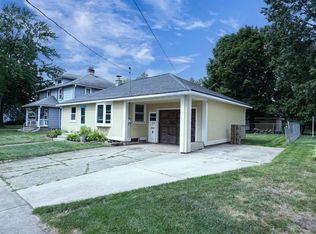 1420 W Commercial St, Appleton, WI 54914