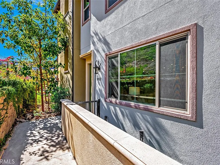 1852 Red Willow Way — Photo 46