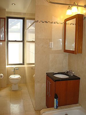 5th image of 3111 Broadway APT 2L