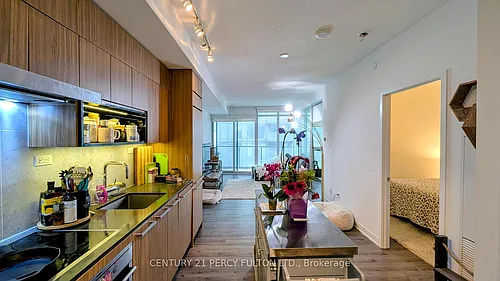 90 Queens Wharf Rd Photo 1