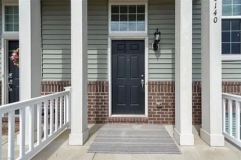 3rd image of 6140 N Pointe Dr