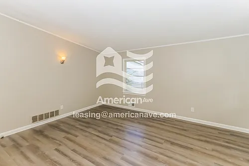 503 Bernard Dr Photo 1
