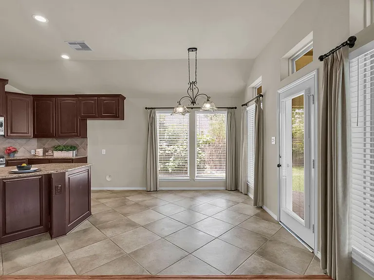 12938 Buchanan Oaks Ln — Photo 20