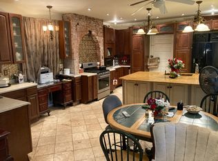 338 W Hortter St, Philadelphia, PA 19119