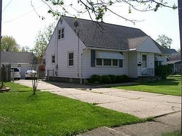 2nd image of 2815 10th St