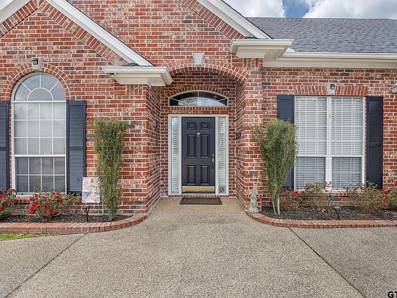 5th image of 2110 Bradbury Ct