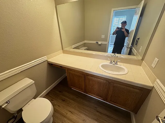 625 Roscommon Pl — Photo 23