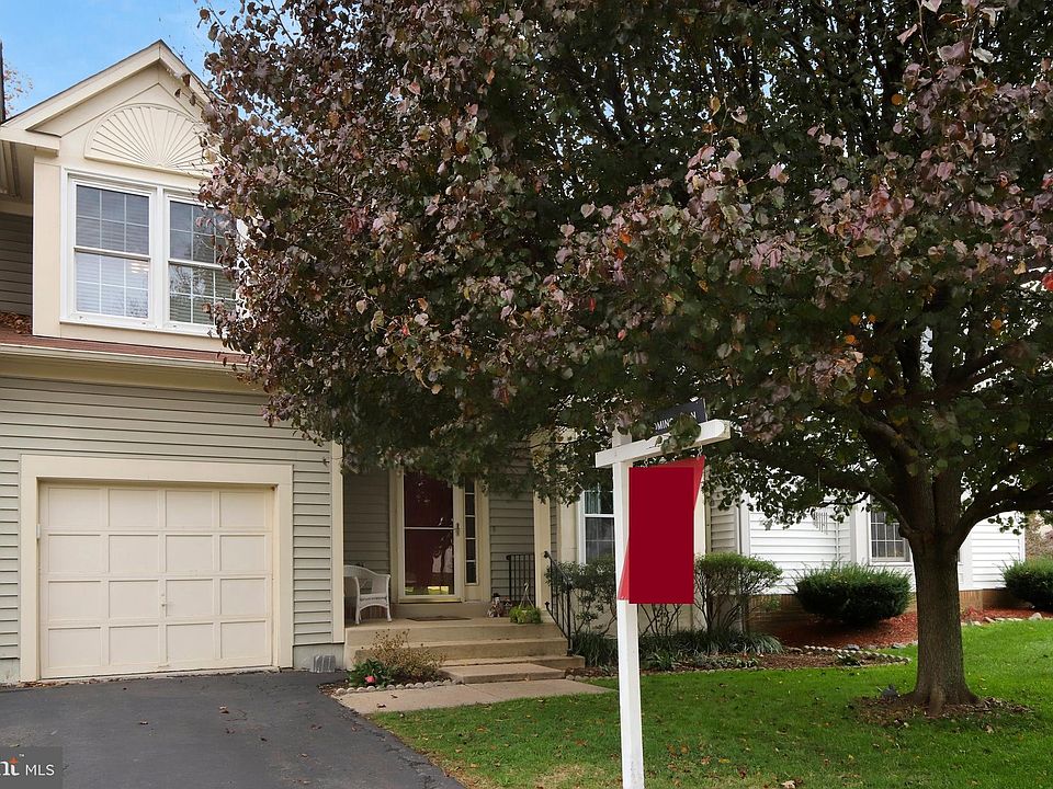 1st image of 6540 Palisades Dr