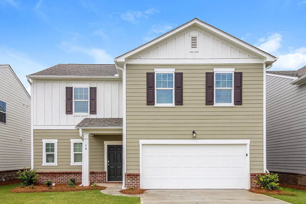 4 bed, 2.5 bath, 2279 sqft, $2,055 — Photo 1