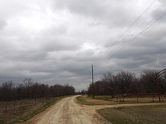 3rd image of 15926 SW County Road 2383