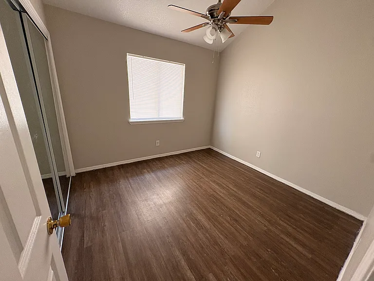 5837 Quail Dr — Photo 10