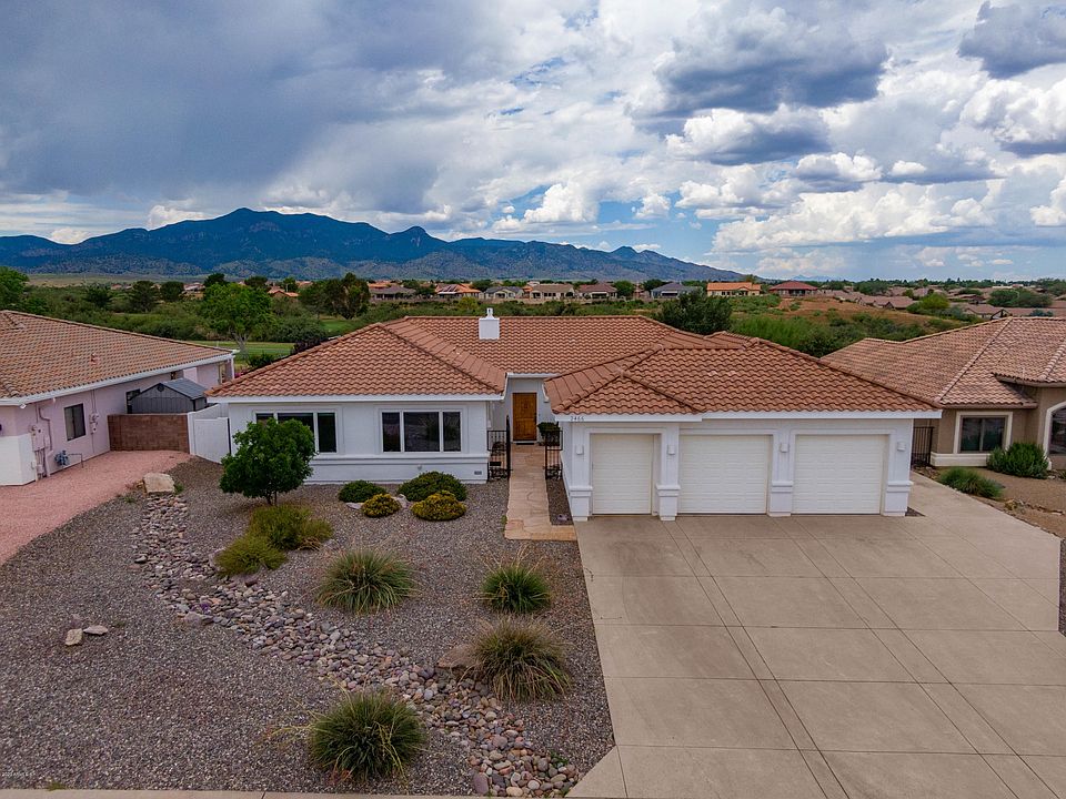 1st image of 2466 Cherry Hills Dr