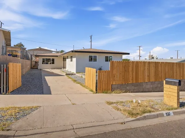 937 Elizabeth St, Barstow, CA 92311
