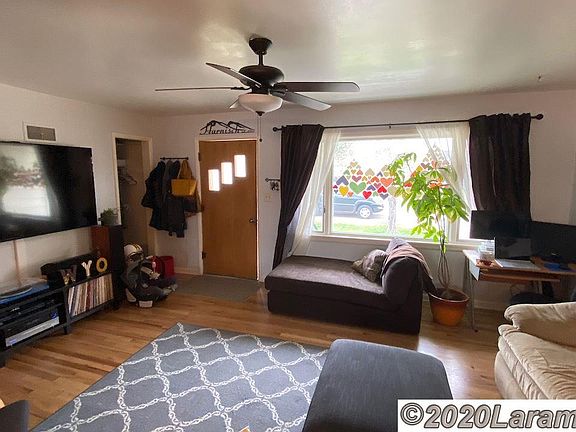 2nd image of 1827 Ord St