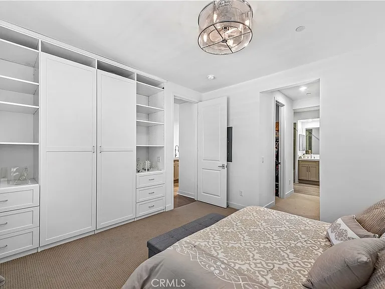 1309 Doheny Way — Photo 27