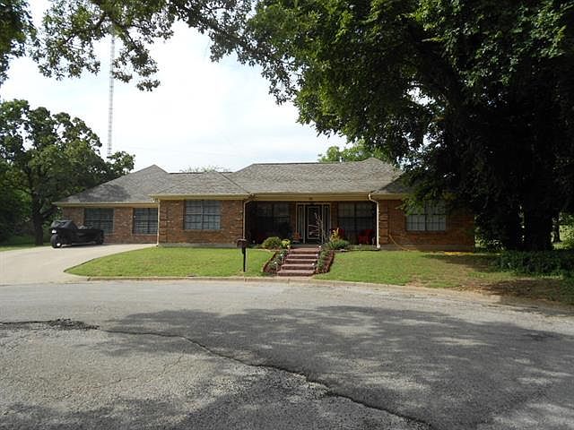 1st image of 10 Creekwood Trl