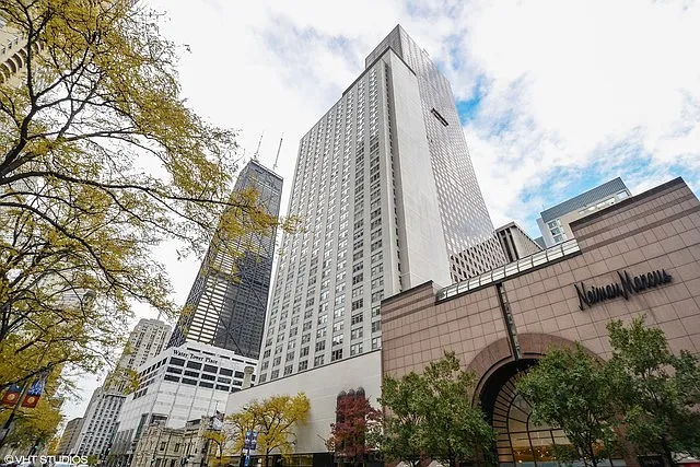 777 N Michigan Ave #1504 — Photo 1