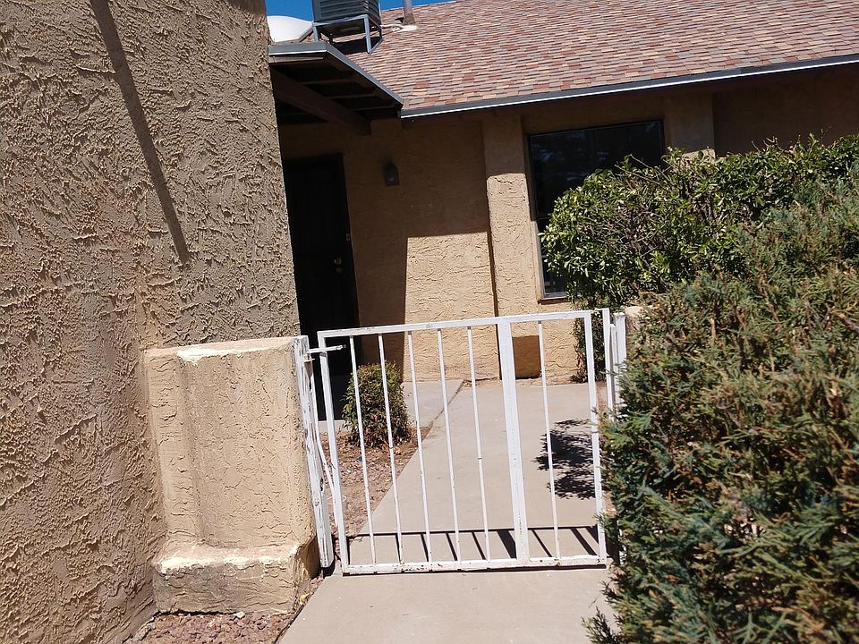 1st image of 1754 Villa Santos Cir