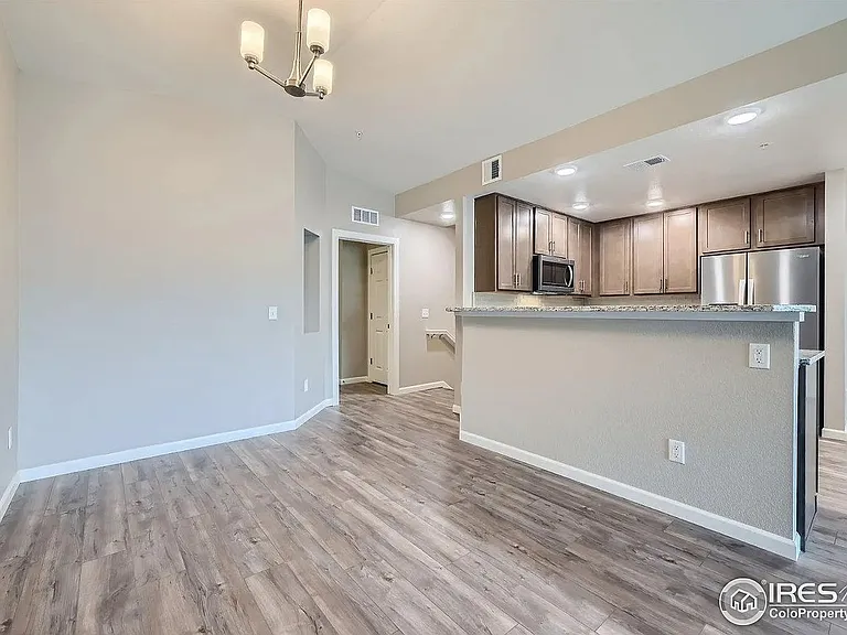 2435 Calais Dr #20-H — Photo 19