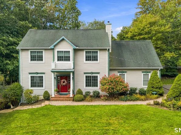 17 Baum Drive, Thomaston, CT 06787