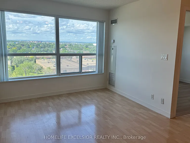 36 Lee Centre Dr #1515 — Photo 12