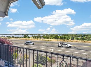 2401 W Canal Dr #D-1, Kennewick, WA 99336