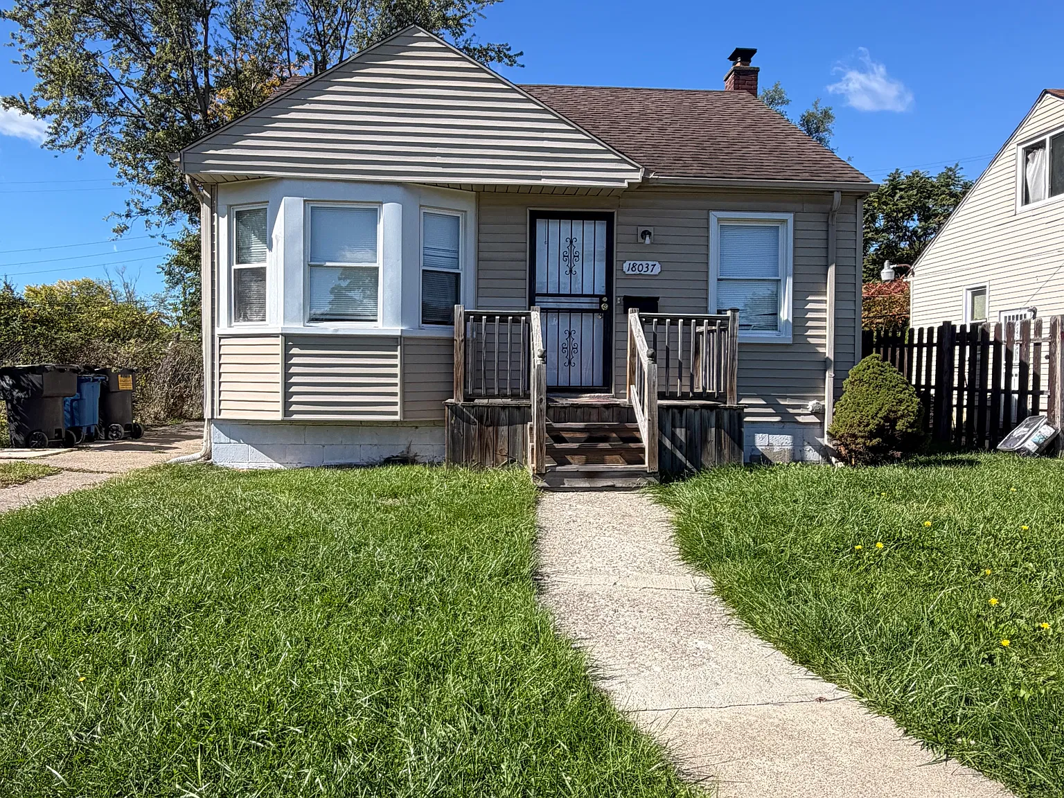 2 bed, 693 sqft, $1,200 — Photo 2