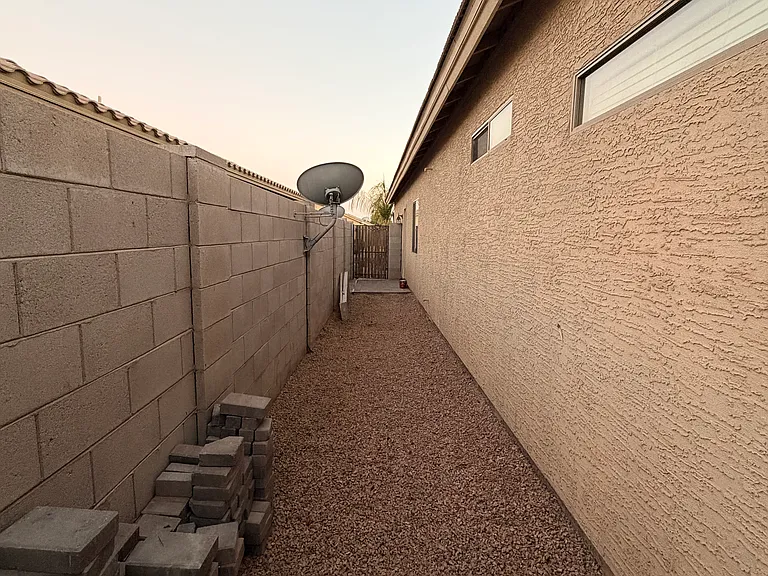 1312 W Santa Gertrudis Trl — Photo 24