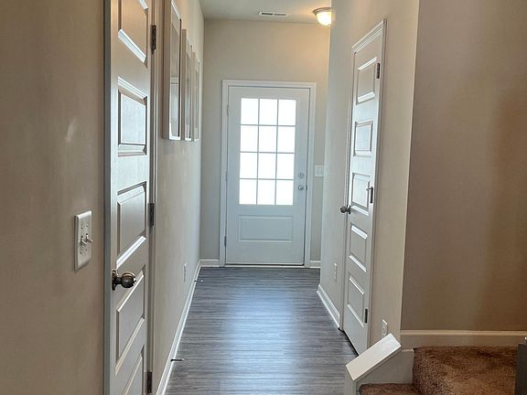 2nd image of 3864 Clarington Dr
