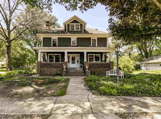 113 N Taylor St, Chatham, IL 62629