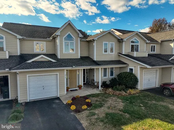 279 Lakeside Dr #7, Lewes, DE 19958
