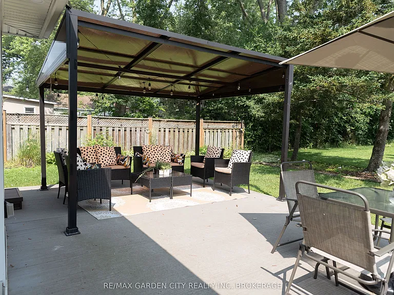 5853 McLeod Rd — Photo 22