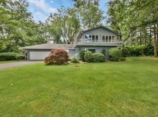 2 Nautilus Ave, Northport, NY 11768