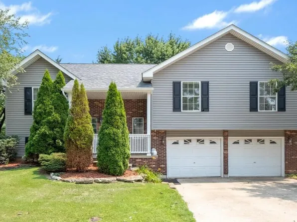 533 Meadowlark St, Troy, IL 62294