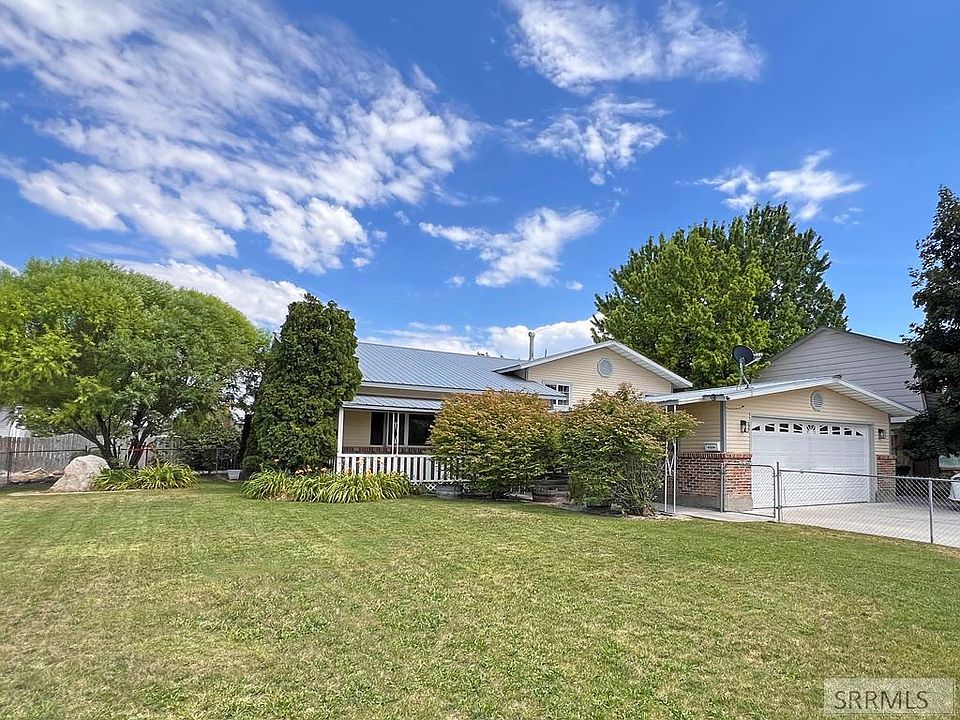 1st image of 413 Logan Dr