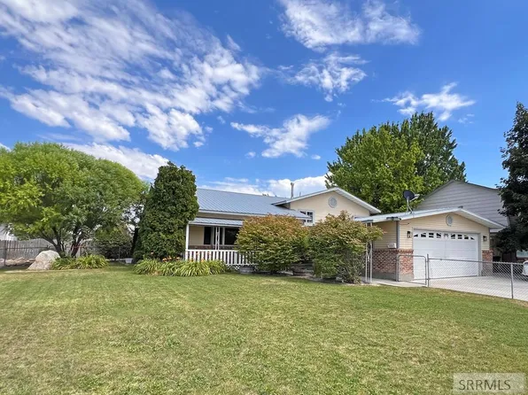413 Logan Dr, Idaho Falls, ID 83401