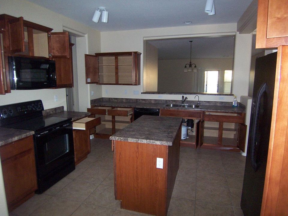 2nd image of 5336 W MINTON Avenue