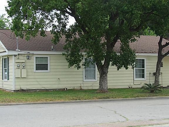 2nd image of 1241 16th St
