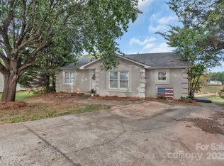 1213 Sandra Ct, Belmont, NC 28012