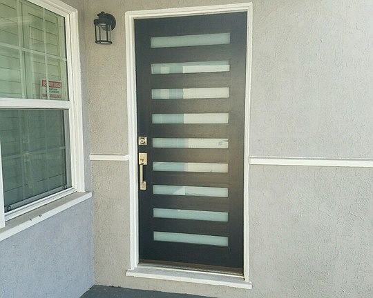 3rd image of 2309 W 116th St